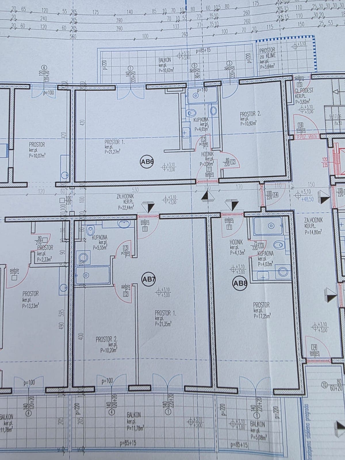 TOP LOKACIJA! Mejaši odličan apartman, balkon, jug