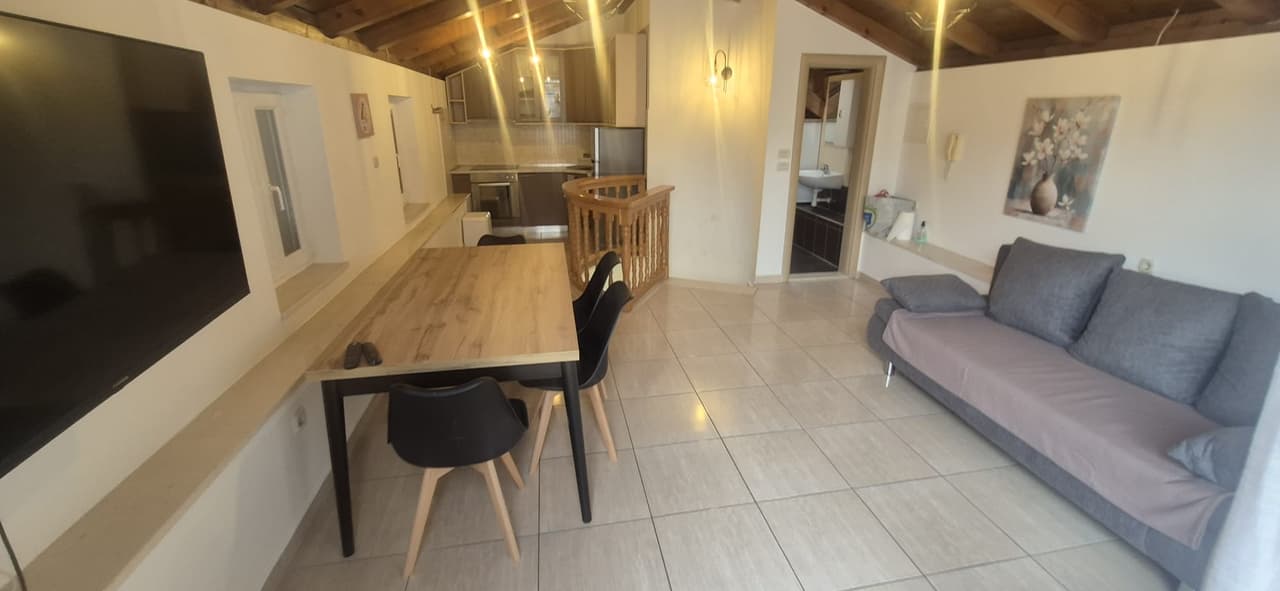 KAŠTEL ŠTAFILIĆ-dva apartmana-SMJEŠTAJ ZA 6 RADNIKA-DUGOROČNO!