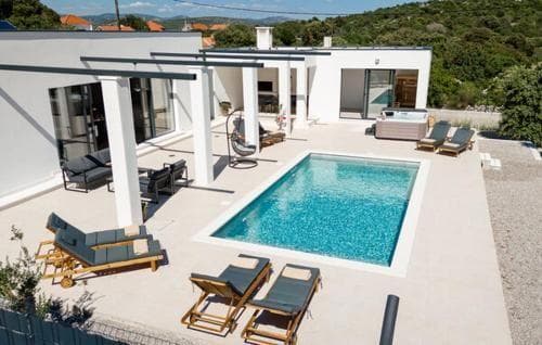 Modrići Donji - luksuzna vila