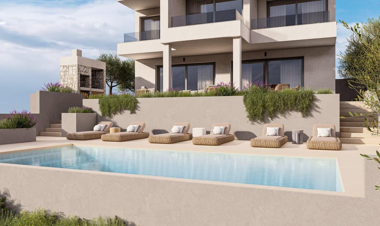 Rogoznica (Stivašnica) - vila s bazenom 50m od mora