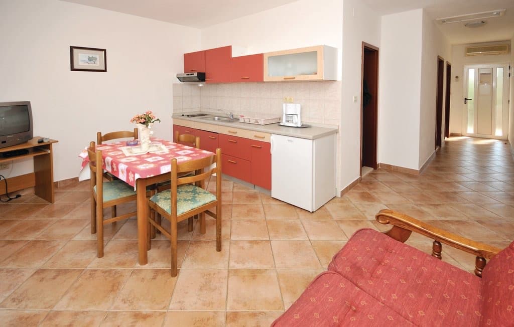 DUGOROČNO! Trogir - lijep dvosoban stan, pogled