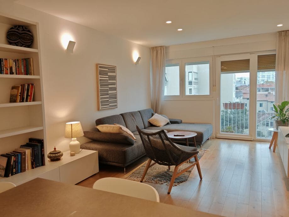 MODERAN, JEDNOSOBAN STAN - DUGOROČNO