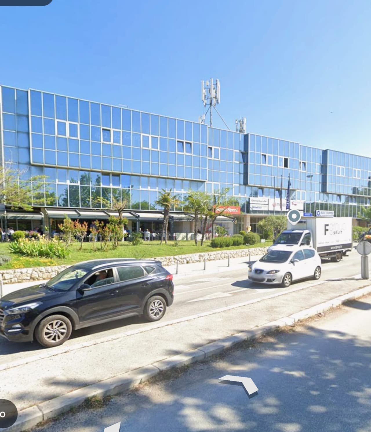 UREĐENI POSLOVNI POSLOVNI PROSTOR 22 m2