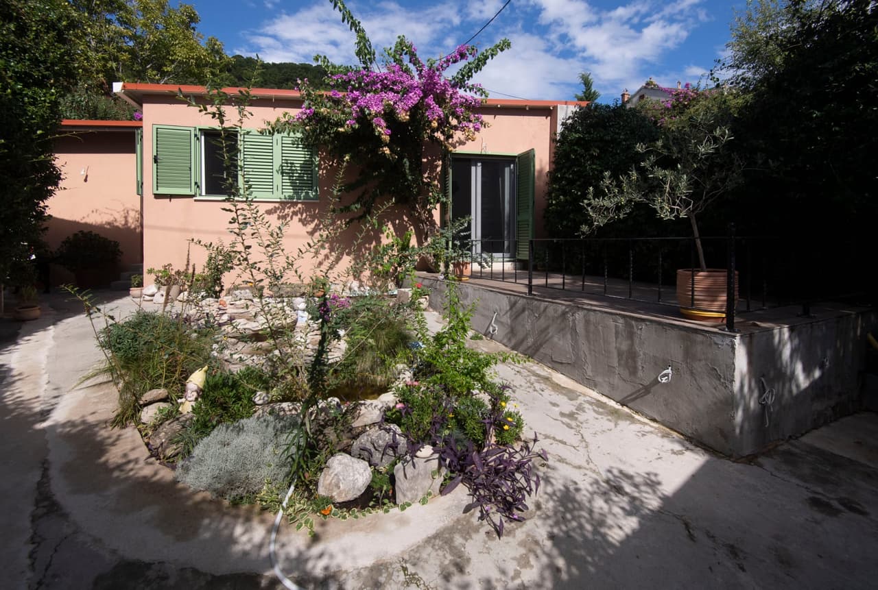 Split Meje - SAMOSTOJEĆA KUĆA - HITNA PRODAJA