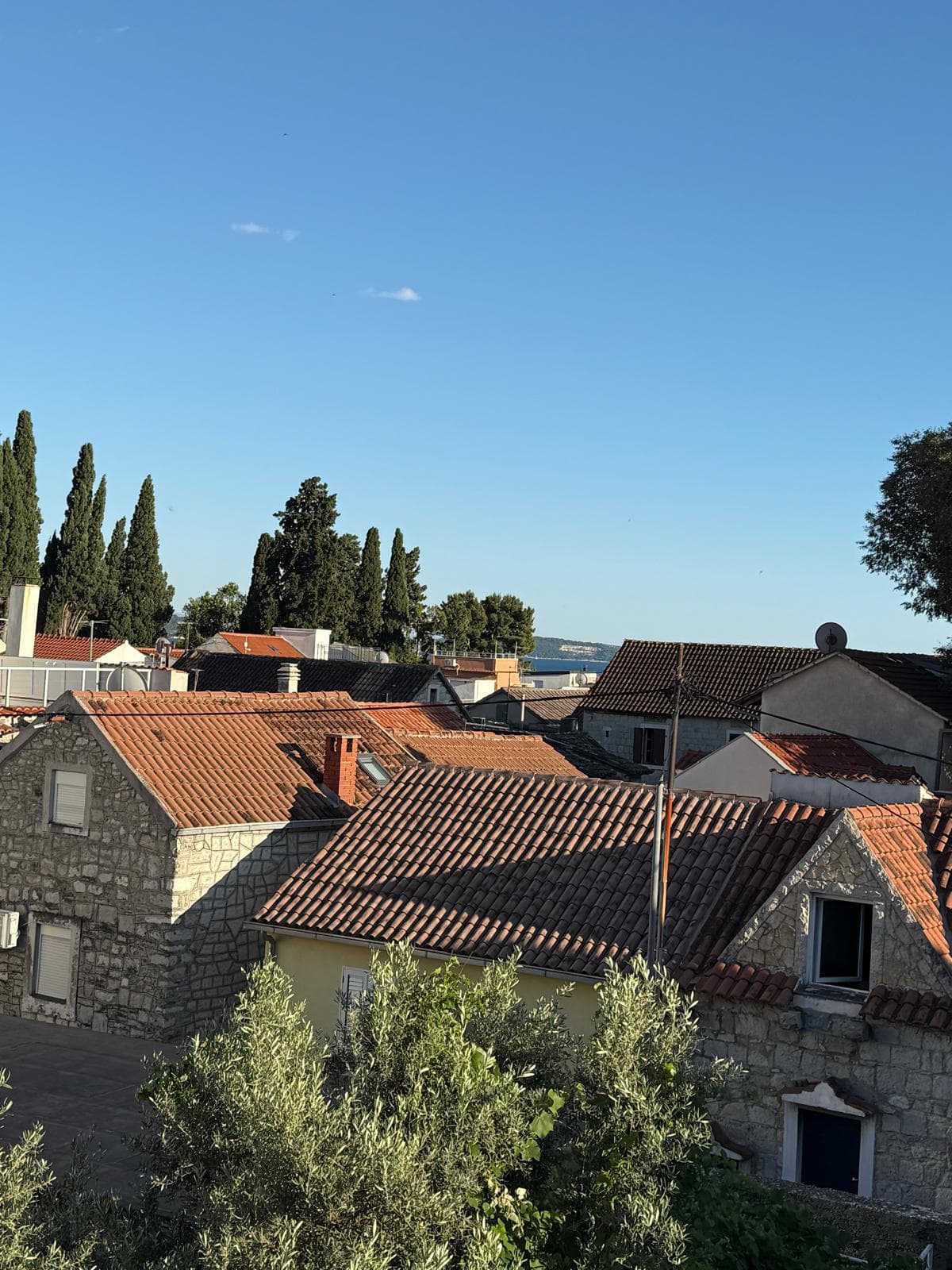 Najam kamene kuće u staroj jezgri - Kaštel Lukšić