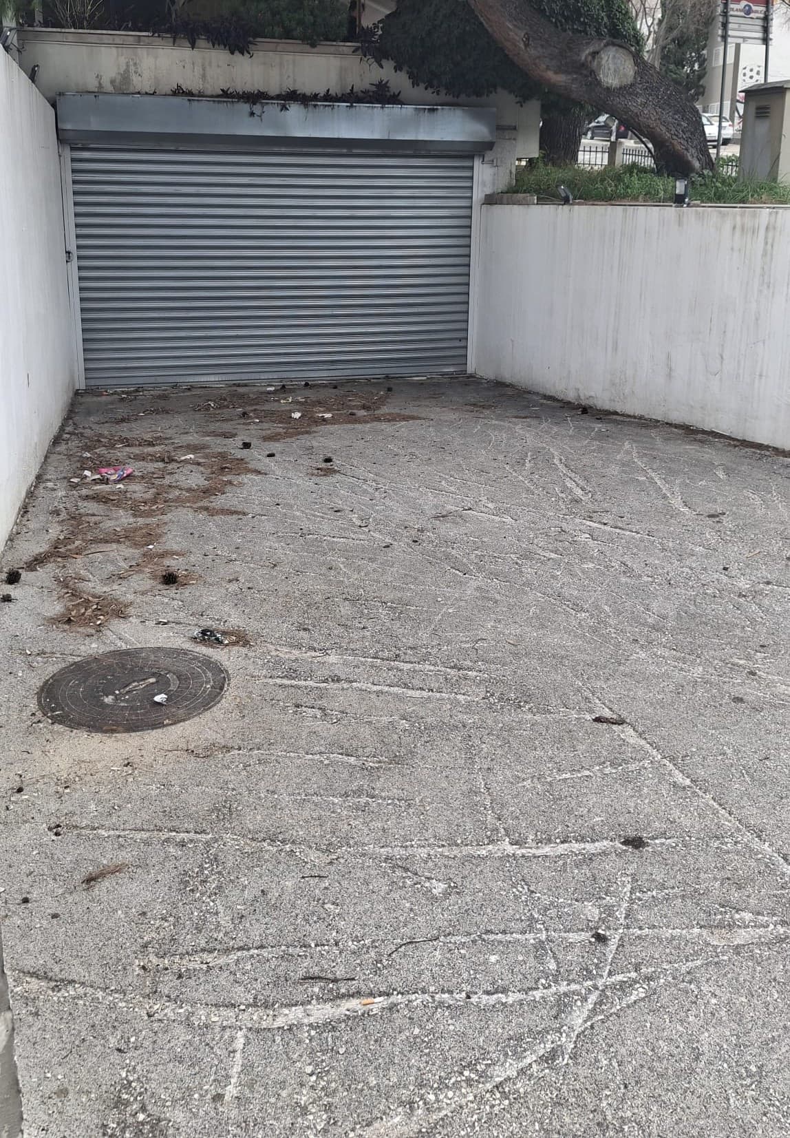 POSLOVNI PROSTOR - UREDSKO/SKLADIŠNI - GRIPE