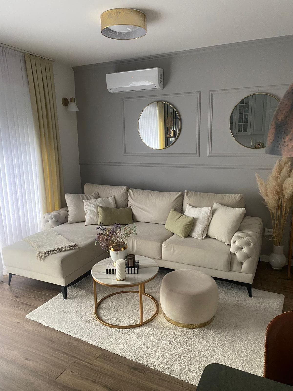 Strožanac- Dvosoban stan s parkirnim mjestom