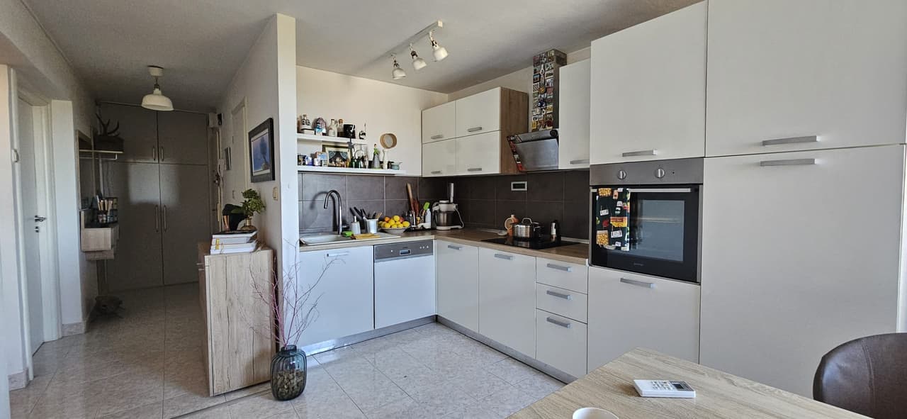 GRIPE, SPLIT-ODLIČAN STAN 52M2